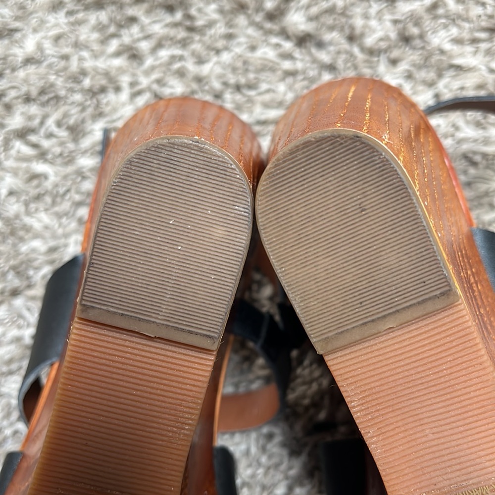 Lucky brand wedges. Size 7. - Picture 5 of 8